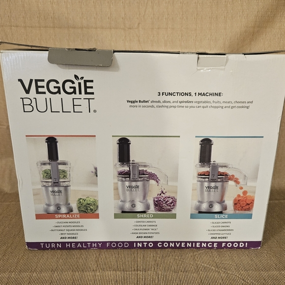Veggie Bullet 12 piece Set 3 Functions Slice-Shred-Spiralize Food Processor NIB - Picture 11 of 12